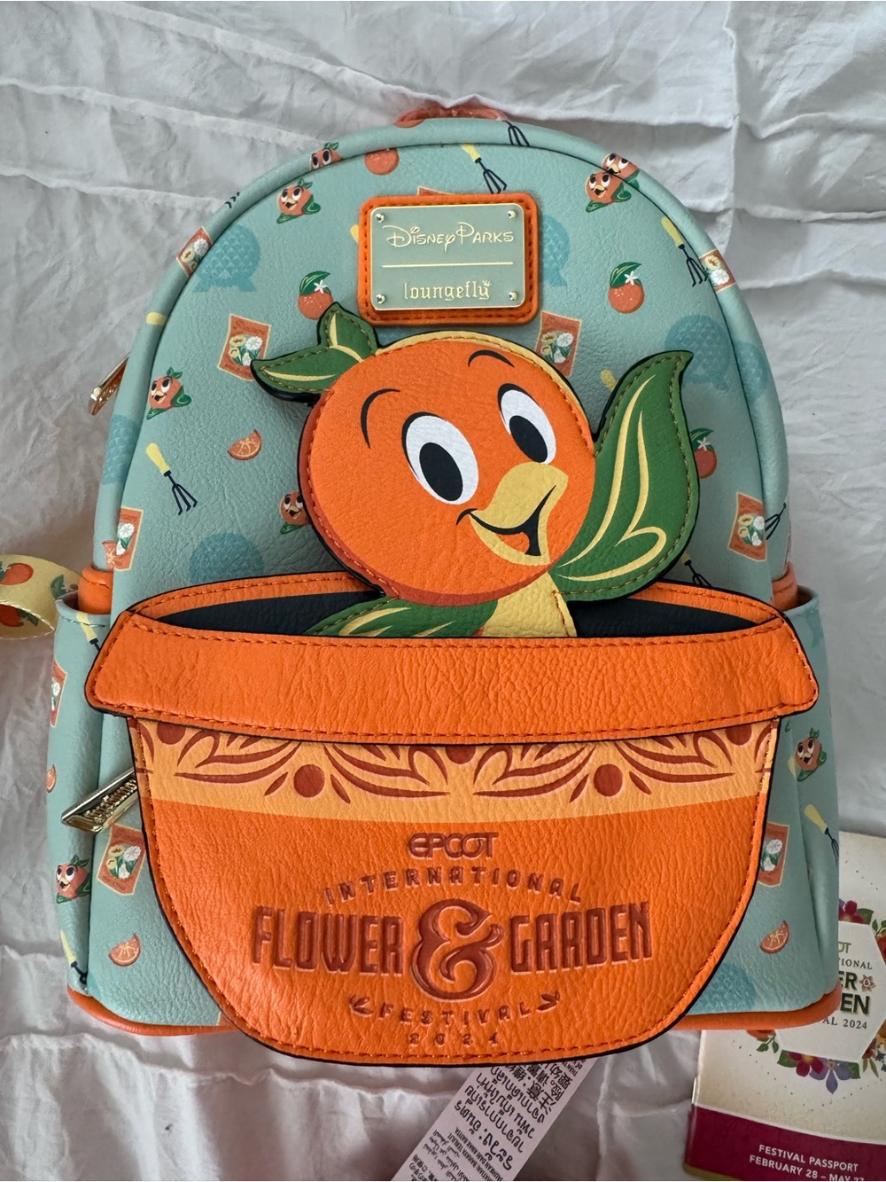 Disney Loungefly Orange Bird and Lug Crossbody - 2024 Flower & Garden Festival - Picture 2 of 16